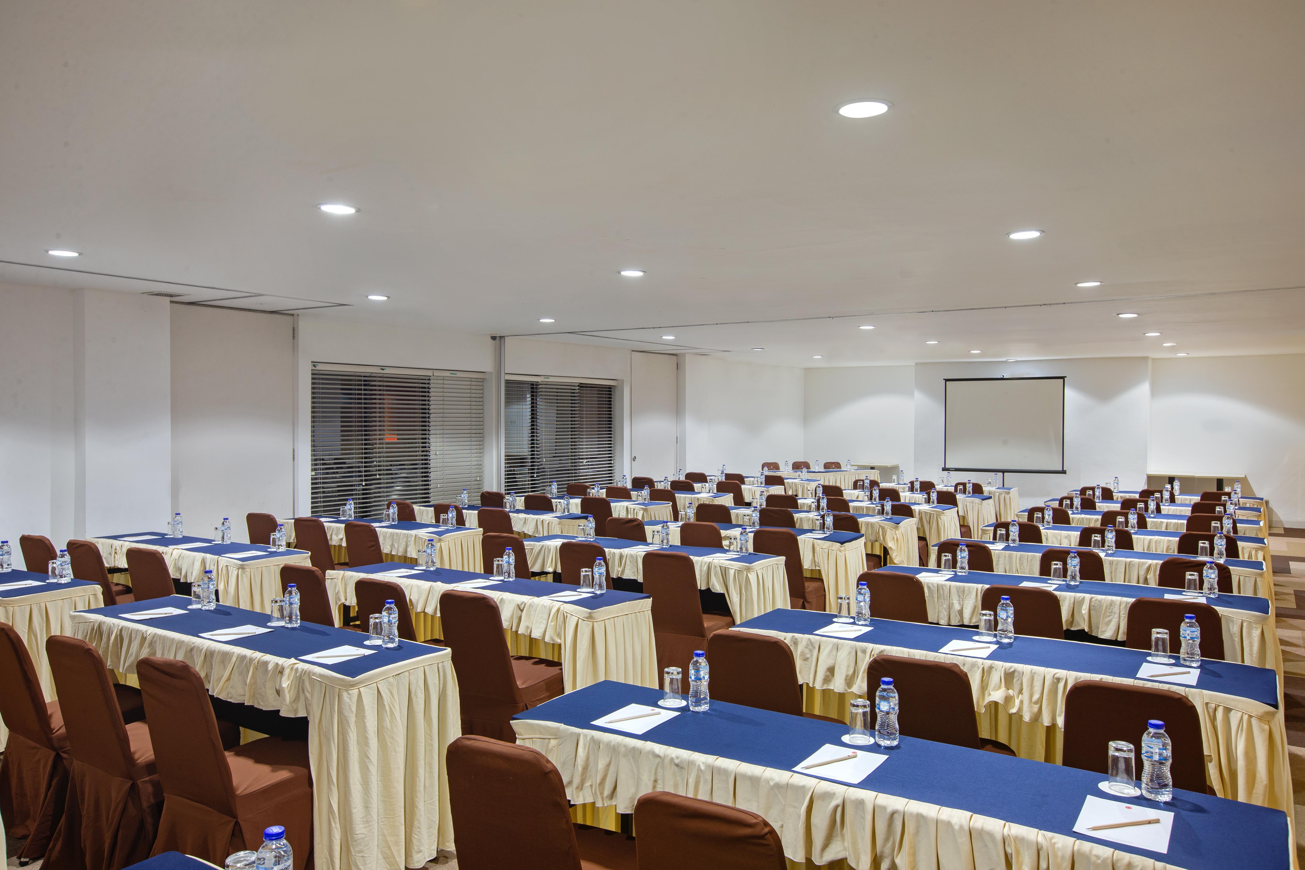 Amaris Hotel Padjajaran בוגור מראה חיצוני תמונה